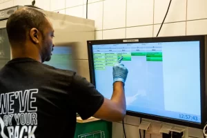 Geriausias klientų aptarnavimas restorane - naudojant CompuCash - Empirija